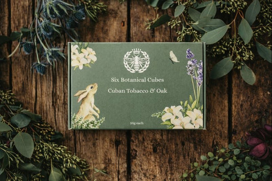 Cuban tobacco & oak - Carly's candles & wax melts