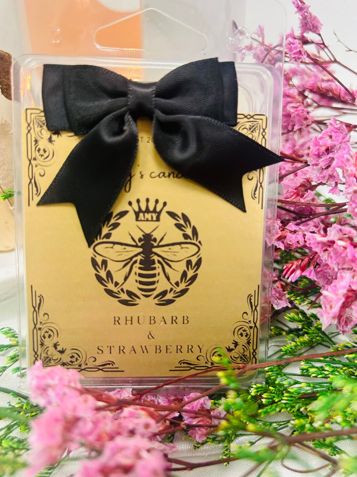 Rhubarb & strawberry six cubed wax melts