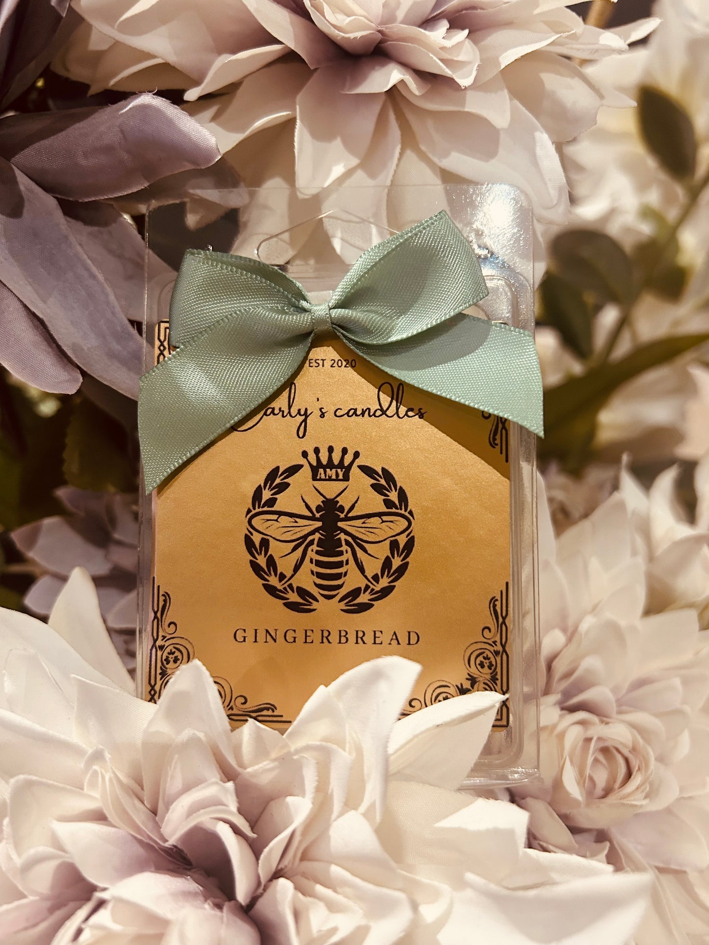 Wax melts- Gingerbread six cubed wax melt clamshells - Carly's candles & wax melts