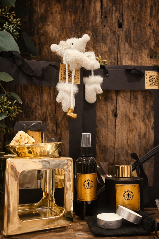 Luxury Hampers x - Carly's candles & wax melts