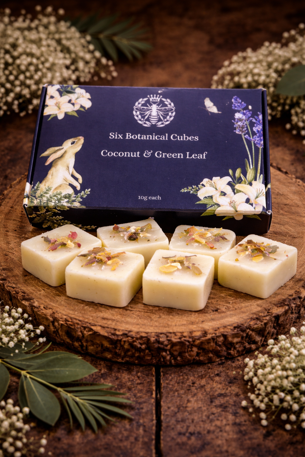 Coconut & Green Leaf Soy Wax Melts - Carly's candles & wax melts