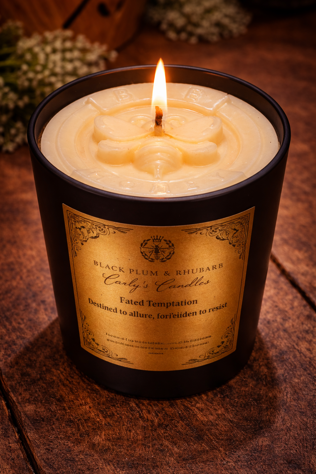 Black Plum & Rhubarb Scented Candle - Carly's candles & wax melts