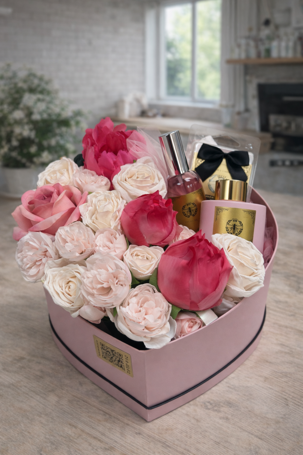 The Heart Luxe Edition - Carly's candles & wax melts