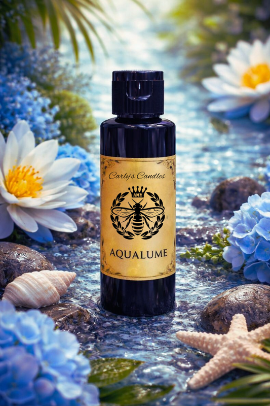 AQUALUME FRAGRANCE OIL
- with 7 new reeds- strong Fragrance - Long Lasting - Carly's candles & wax melts