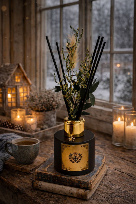 Pumpkin Spice - Flowers not included - Carly's candles & wax melts