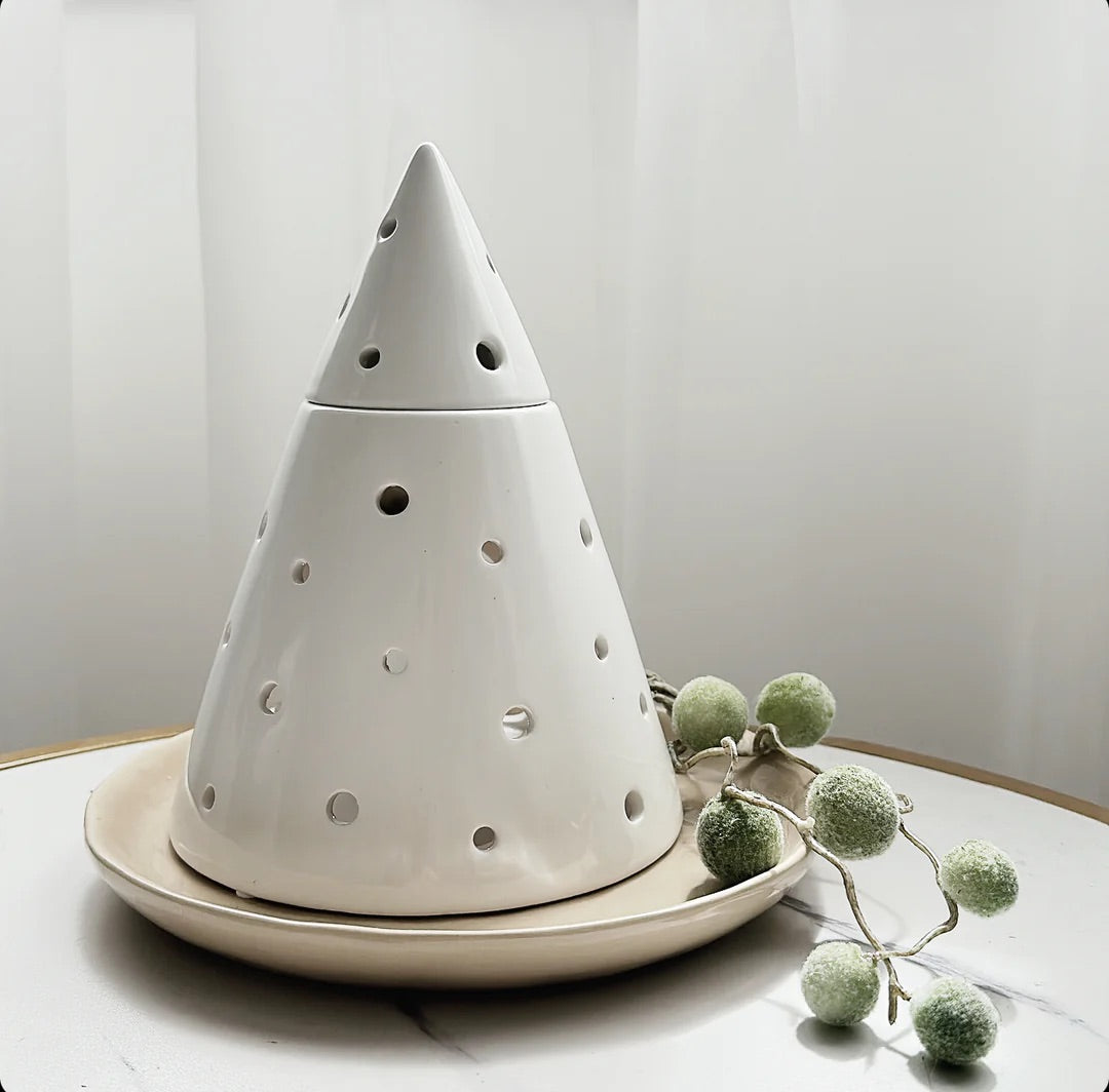 Christmas Tree Burner (Single) - Carly's candles & wax melts
